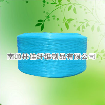 Polypropylene twisted yarn for decorative cloth